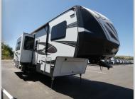 Used 2017 Dutchmen RV Voltage V3655 image