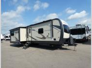Used 2019 Forest River RV Rockwood Signature Ultra Lite 8332BS image