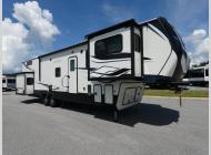 Used 2023 Keystone RV Montana High Country 377FL image