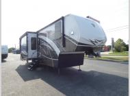 Used 2022 VanLeigh RV Beacon 34RLB image