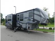 Used 2018 Keystone RV Fuzion 371 image