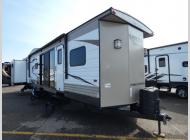 Used 2018 Forest River RV Salem Villa Series 402QBQ Classic image