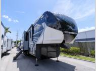 Used 2022 Heartland Cyclone 3413 image