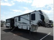 Used 2021 Keystone RV Montana High Country 385BR image