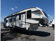 Used 2020 Dutchmen RV Astoria 2943BHF image