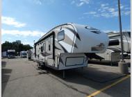 Used 2015 Keystone RV Cougar X-Lite 28RDB image