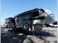 Used 2020 Coachmen RV Chaparral Lite 30BHS image