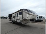 Used 2016 Keystone RV Cougar 326RDS image