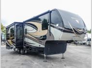 Used 2020 VanLeigh RV Beacon 34RLB image