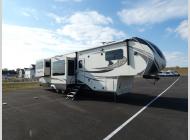 Used 2018 Grand Design Solitude 375RES image