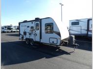 Used 2018 Winnebago Industries Towables Micro Minnie 2106FBS image