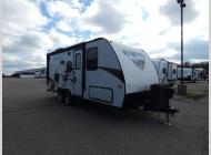 Used 2018 Winnebago Industries Towables Micro Minnie 2106DS image