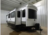 New 2025 CrossRoads RV Hampton 372FDB image