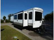 New 2025 CrossRoads RV Hampton 372FDB image