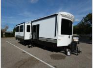 New 2025 CrossRoads RV Hampton 378DBB image