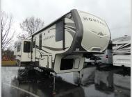 Used 2017 Keystone RV Montana 3791RD image