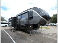 New 2025 Dutchmen RV Astoria 3173RLP image