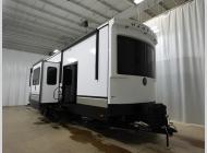 New 2025 CrossRoads RV Hampton 388FKL image