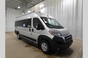 New 2025 Thor Motor Coach Sequence 20L Photo