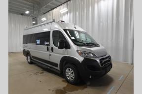 New 2025 Thor Motor Coach Sequence 20L Photo
