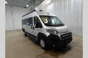 New 2026 Thor Motor Coach Sequence 20L Photo