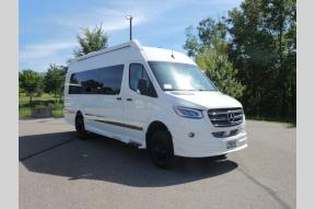 New 2025 Grech RV Strada-ion Tour AWD Photo