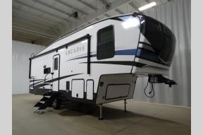 New 2023 Keystone RV Arcadia Super Lite 248SLRE Photo