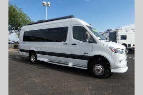 New 2024 Holiday Rambler Xpedition SL4E Photo