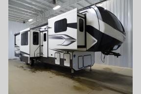 New 2024 Keystone RV Alpine 3700FL Photo