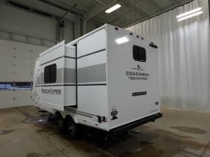 Freedom Express Select 18SE Photo