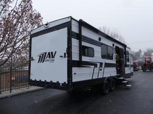 Momentum MAV 27MAV Photo