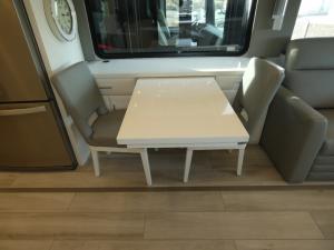 Mountain Aire 4118 Photo