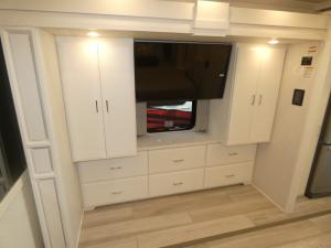 Mountain Aire 4118 Photo