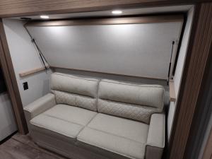 Outback 340BH Photo