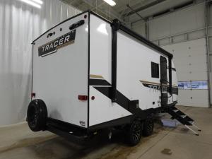 Tracer 190RBSLE Photo