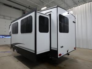 Arcadia Select 24SRE Photo
