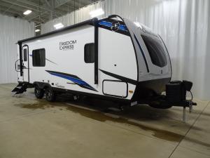 Freedom Express Ultra Lite 246RKS Photo