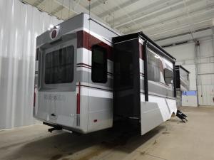 Redwood 412GK Photo