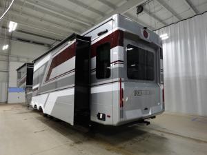 Redwood 412GK Photo