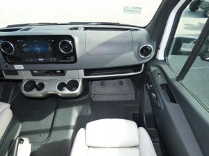 Tiburon Sprinter 24FB Photo