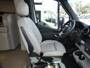 Tiburon Sprinter 24FB Photo