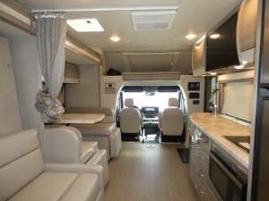 Tiburon Sprinter 24FB Photo