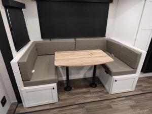 Range Lite 241BH Photo