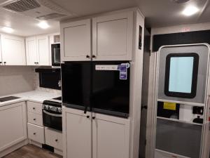 Range Lite 241BH Photo
