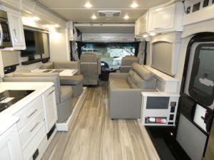Pace Arrow 35BP Photo