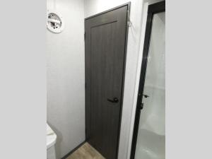 Hampton 390PVL Photo