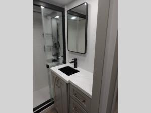Model G 4100 Photo