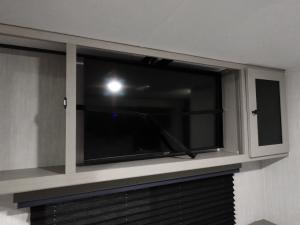Apex Ultra-Lite 300BHS Photo