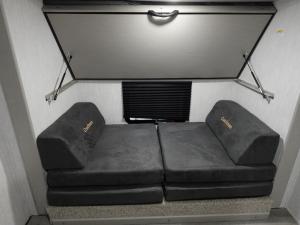 Apex Ultra-Lite 300BHS Photo