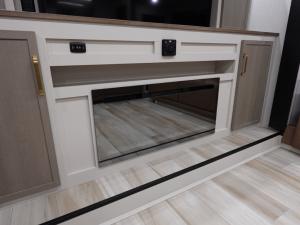 Wildwood Heritage Glen Elite Series 36FL Photo